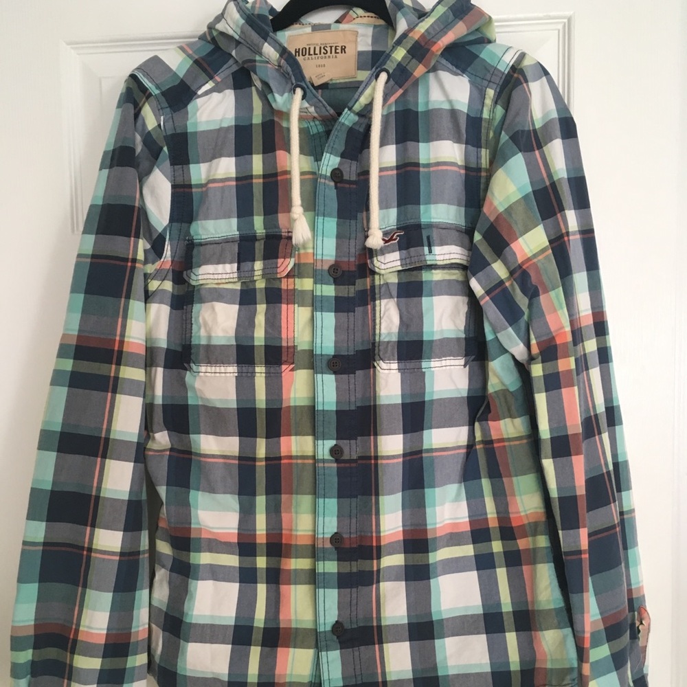 Men’s hollister hooded shirt